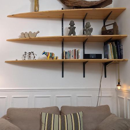 Private Acces To The All Flat. Charming Parisian. Extérieur photo