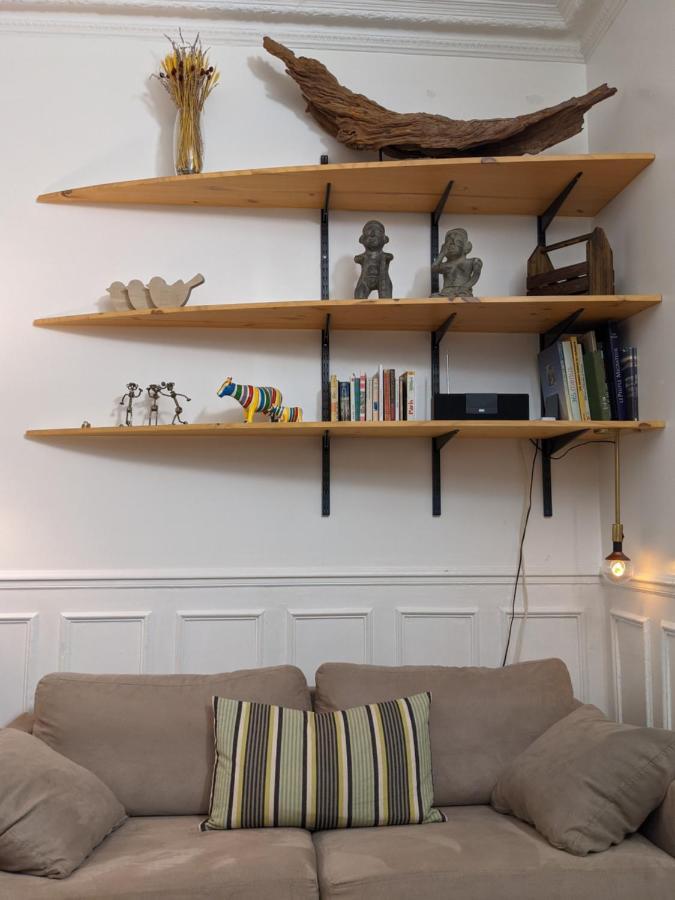 Private Acces To The All Flat. Charming Parisian. Extérieur photo