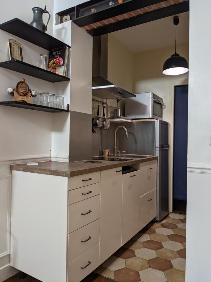 Private Acces To The All Flat. Charming Parisian. Extérieur photo