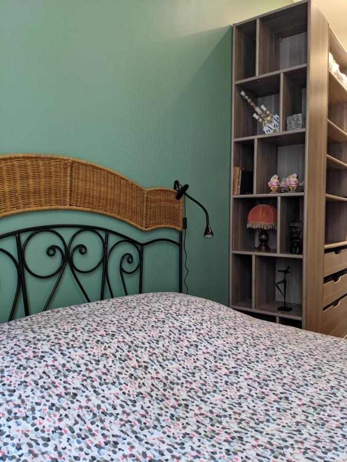 Private Acces To The All Flat. Charming Parisian. Extérieur photo
